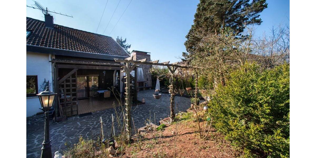 Einfamilienhaus Nohfelden / Walhausen Walhausen - 7 Zimmer, 213 m&sup2;, 255.000&euro; | Angebot:25687879