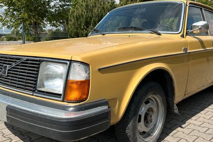 Volvo 244 229.963 km 1.500 &euro; Illschwang 92278
