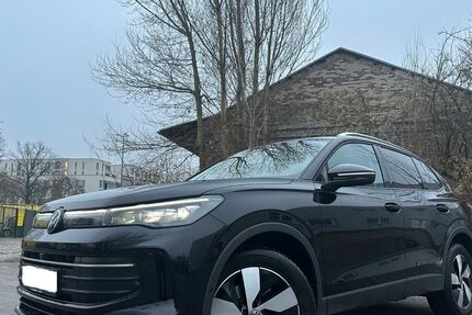 VW Tiguan 23.700 km 34.500 &euro; Berlin 10627