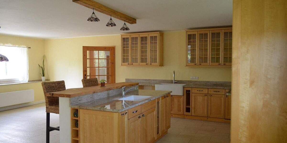 Einfamilienhaus Neckargemünd-Waldhilsbach Waldhilsbach - 7 Zimmer, 248 m&sup2;, 590.000&euro; | Angebot:25728301