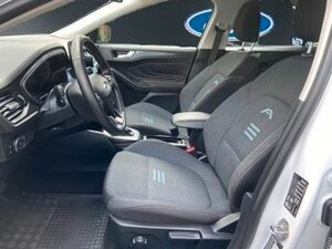 Ford Focus 1.0 Active*WinterP*Navi*LED*PDC* 60.000 km 17.870 &euro; Nidderau 61130