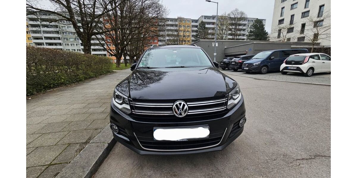 VW Tiguan 178.370 km 9.800 &euro; München 81735