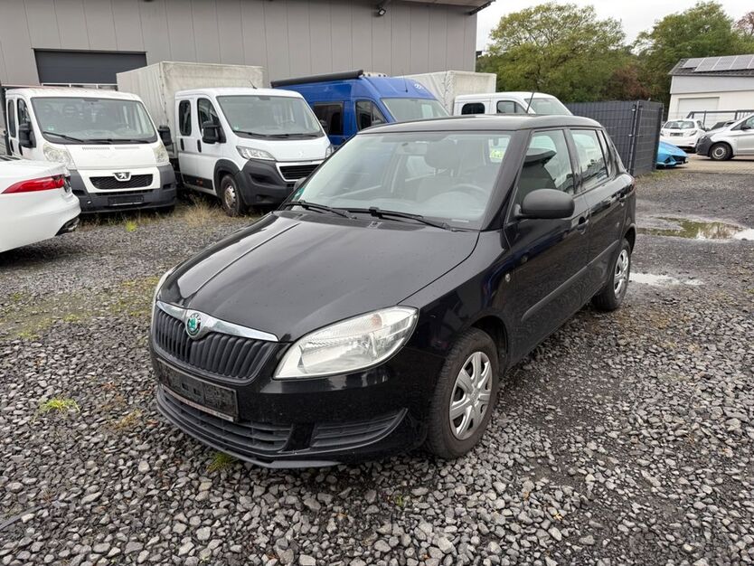 Skoda Fabia 219.000 km 1.800 € Büdingen-Düdelsheim 63654