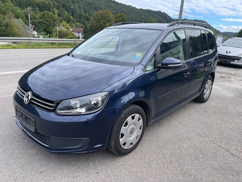 VW Touran 216.000 km 3.499 € Oberndorf a.N. - Aistaig 78727