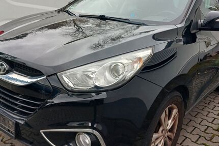 Hyundai ix35 150.200 km 5.550 &euro; Rüsselsheim 65428