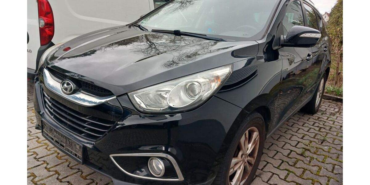 Hyundai ix35 150.200 km 5.550 &euro; Rüsselsheim 65428