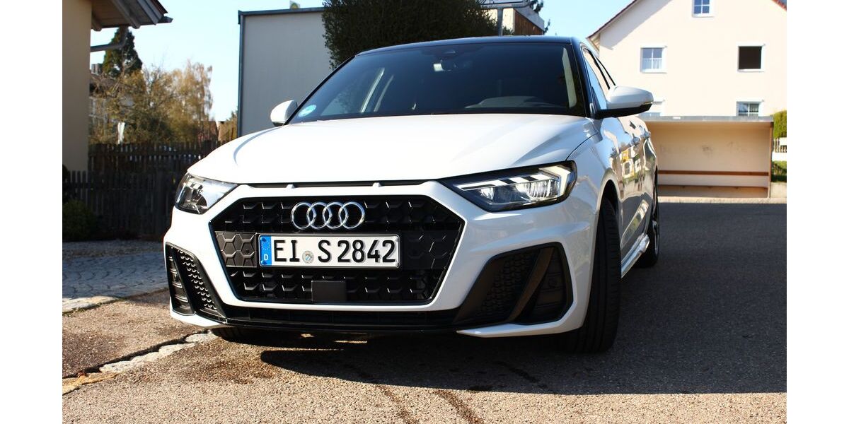 Audi A1 9.600 km 27.300 &euro; Nassenfels 85128