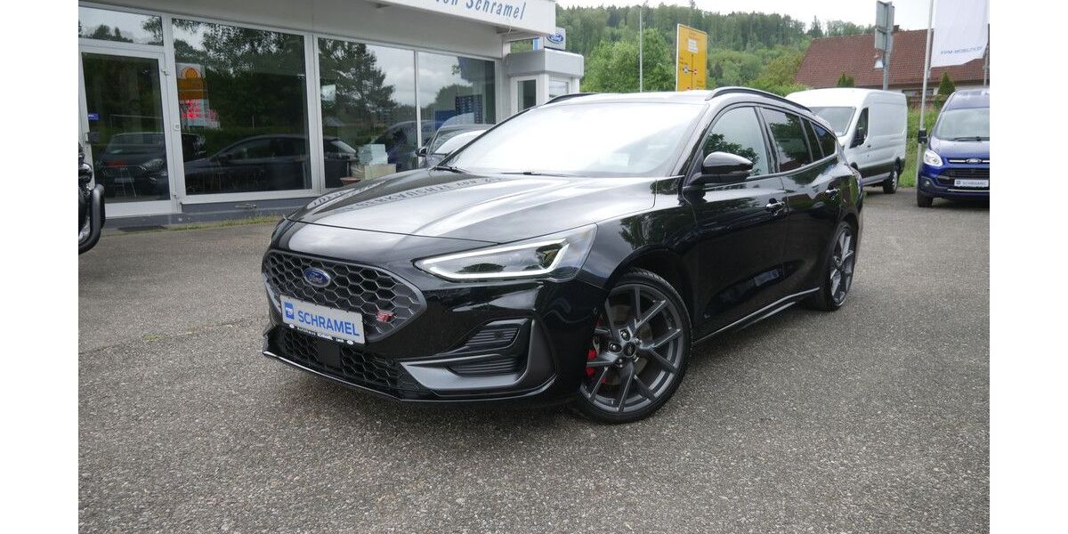 Ford Focus 24.000 km 34.690 &euro; Lorch 73547