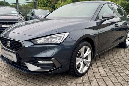 Seat Leon 92.998 km 17.698 &euro; Nienburg 31582