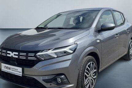Dacia Sandero 8.453 km 15.490 &euro; Braunschweig 38124