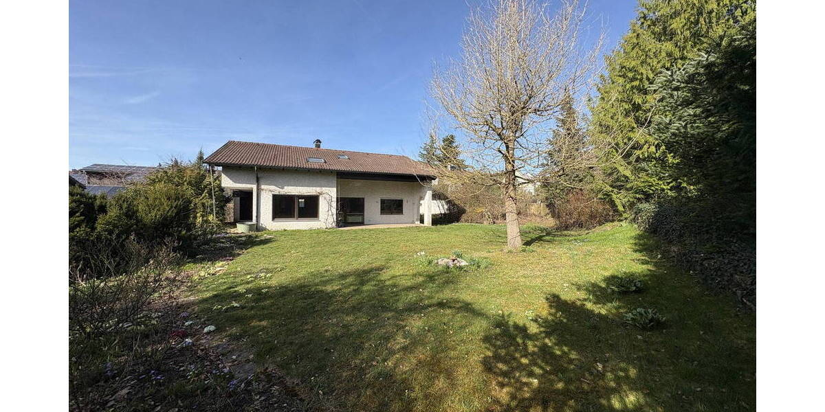 Einfamilienhaus Ellwangen - 7 Zimmer, 167 m&sup2;, 455.000&euro; | Angebot:26167080