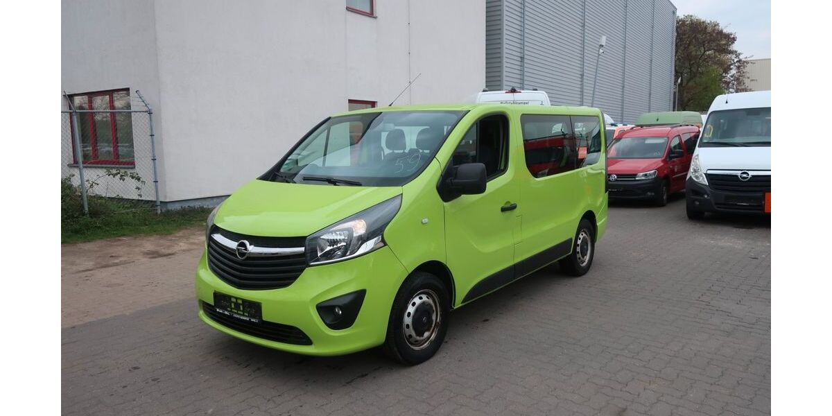 Opel Vivaro 131.605 km 15.900 &euro; Hannover 30179