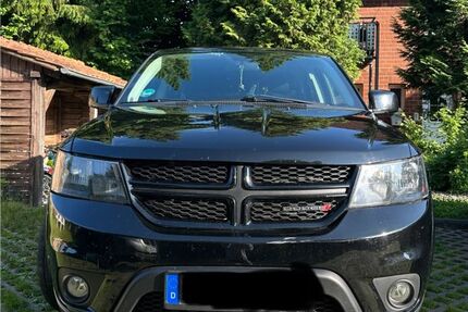 Dodge Journey 160.000 km 13.999 € Einbeck 37574