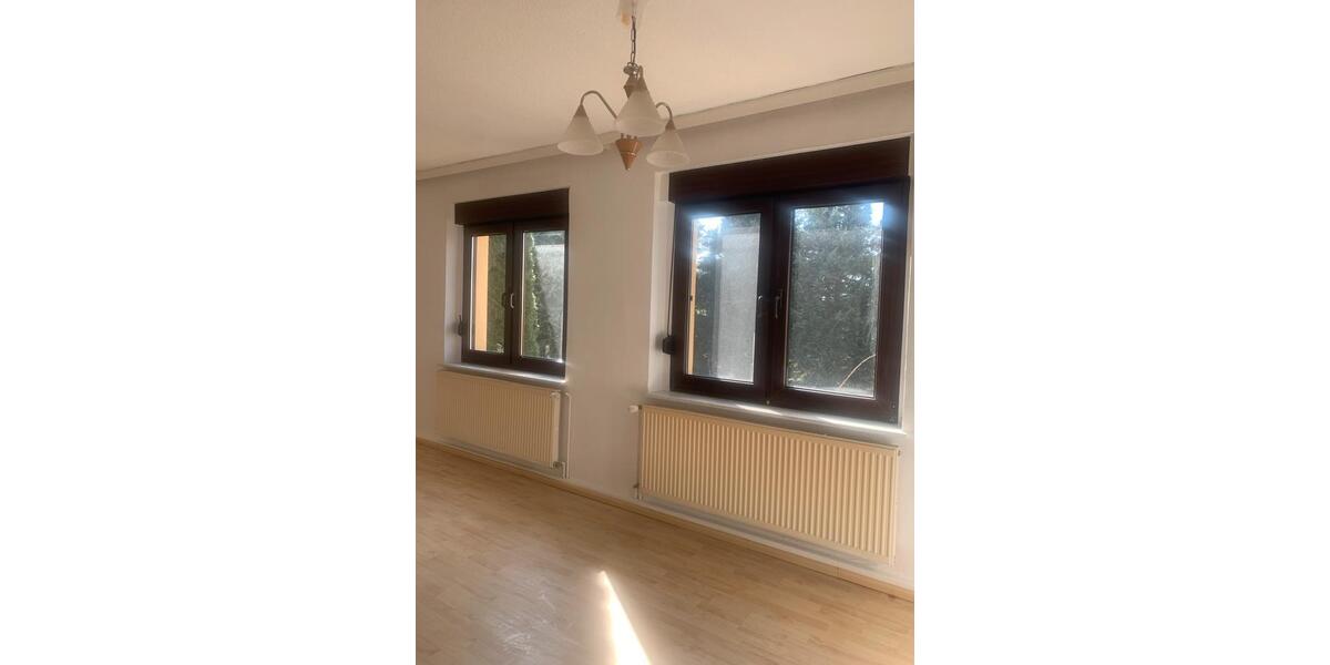 Einfamilienhaus Jüterbog - 7 Zimmer, 147 m&sup2;, 249.000&euro; | Angebot:20011734