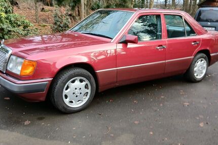 Mercedes-Benz E 230 148.647 km 5.400 &euro; Rosenheim/Westerwald 57520