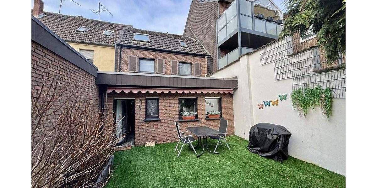 Reihenmittelhaus Krefeld Hüls - 4 Zimmer, 136 m&sup2;, 486.000&euro; | Angebot:25142664