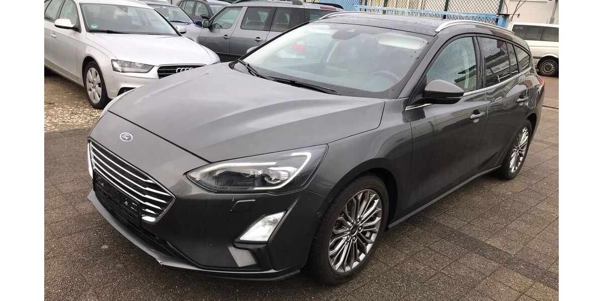 Ford Focus 149.000 km 7.990 &euro; Reilingen 68799