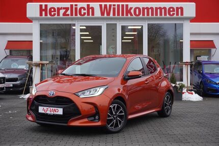 Toyota Yaris 19.894 km 21.950 &euro; Dresden 01069