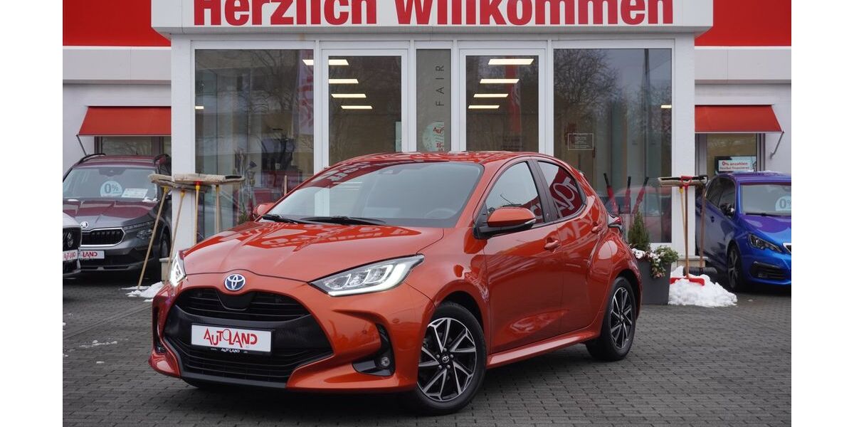 Toyota Yaris 19.894 km 21.950 &euro; Dresden 01069