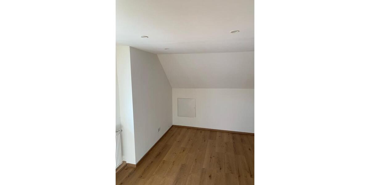 Etagenwohnung Mauern - 3 Zimmer, 70 m&sup2;, 1.300&euro; | Angebot:24765848