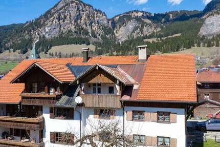 Haus Bad Hindelang / Bad Oberdorf Bad Oberdorf - 19 Zimmer, 519 m&sup2;, 1.580.000&euro; | Angebot:26729373