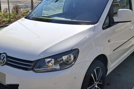VW Caddy 160.000 km 12.800 &euro; Cham 93413