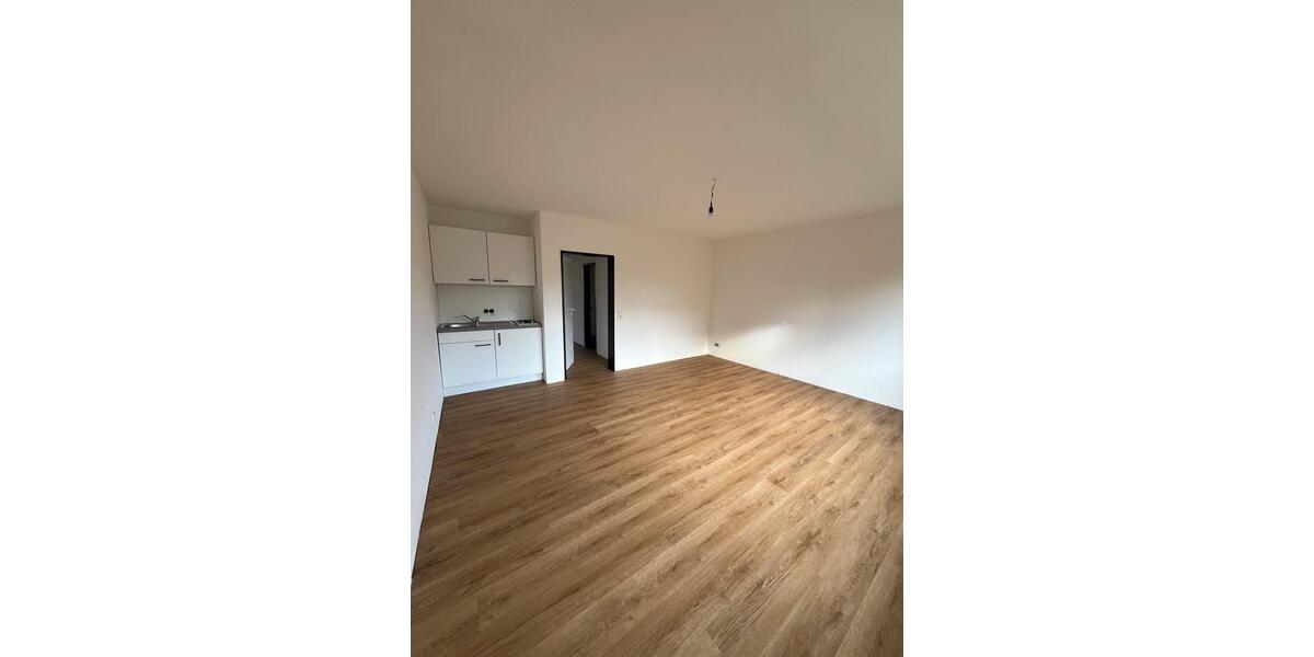 Erdgeschoßwohnung Oldenburg Bürgeresch - 1.5 Zimmer, 35 m&sup2;, 590&euro; | Angebot:25571873
