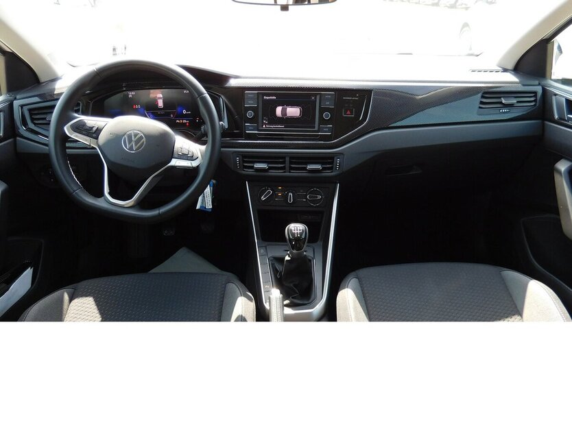 VW Polo 1.0 Life MPI BMT 4Trg Klima Navi LED 11.400 km 15.990 € Vordorf 38533