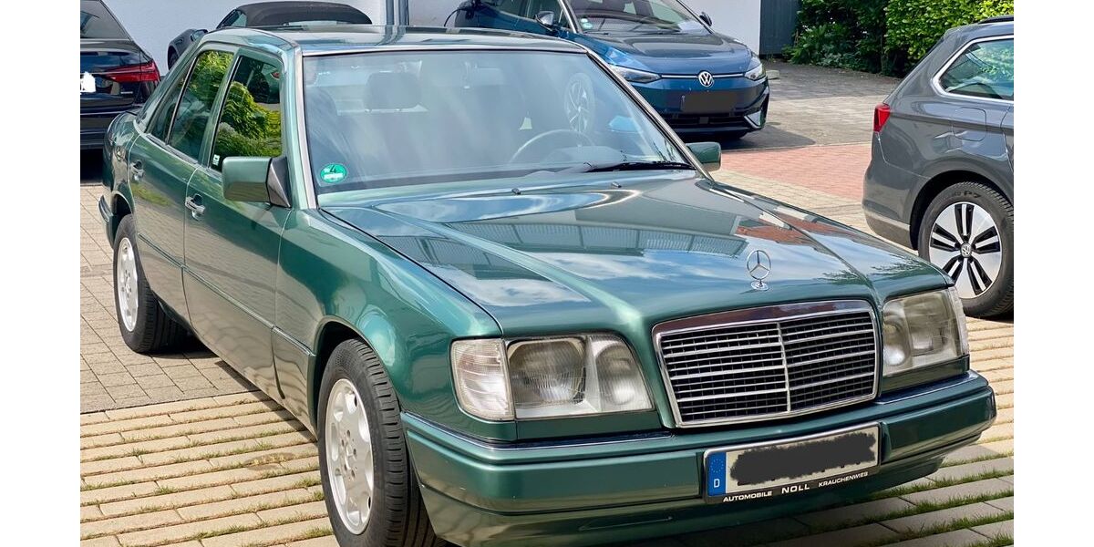 Mercedes-Benz 220 167.323 km 13.999 &euro; Mühltal 64367