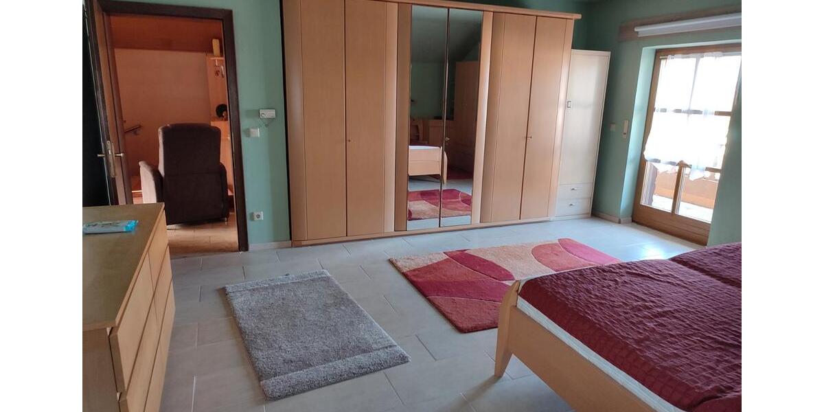 Einfamilienhaus Osterhofen - 8 Zimmer, 200 m&sup2;, 469.999&euro; | Angebot:27083523