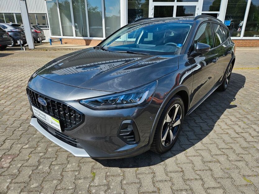Ford Focus 6.250 km 27.800 € Lauchhammer 01979