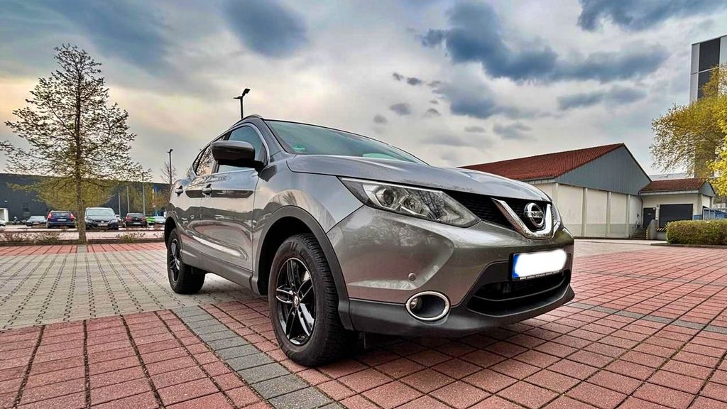 Nissan Qashqai 111.536 km 12.800 &euro; Reichertshofen 85084