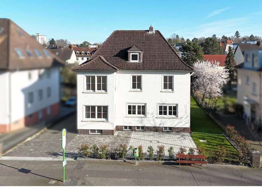 Haus zum Kaufen in Gießen 890.000 € 272 m²