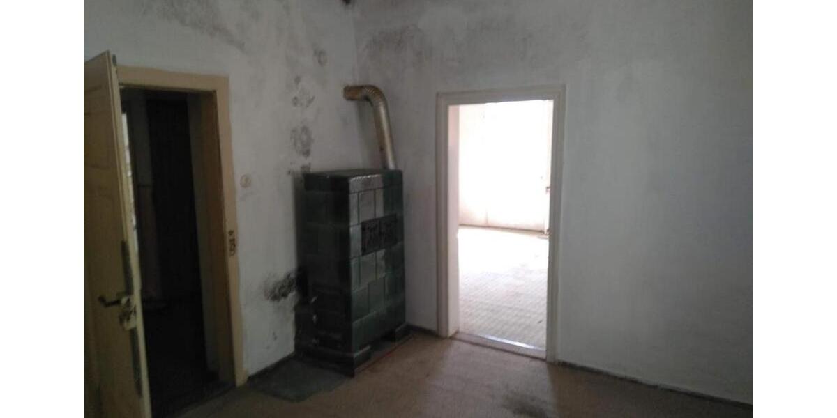 Mehrfamilienhaus, Wohnhaus Bad Berneck im Fichtelgebirge - 12 Zimmer, 250 m&sup2;, 89.000&euro; | Angebot:26699103