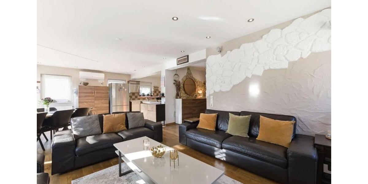 Etagenwohnung Urmitz - 4 Zimmer, 117 m&sup2;, 315.000&euro; | Angebot:27128446