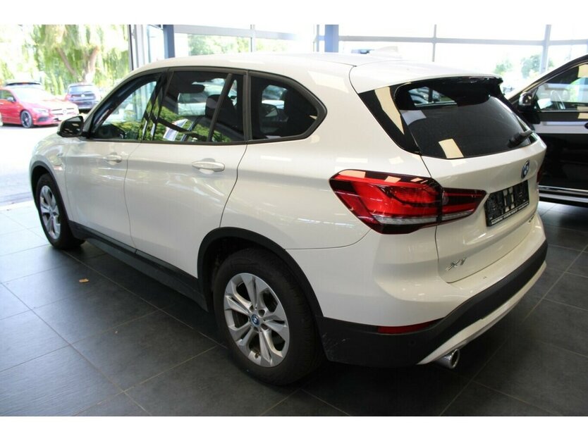 BMW X1 xDrive25e Advantage 51.995 km 23.980 € Euskirchen 53881