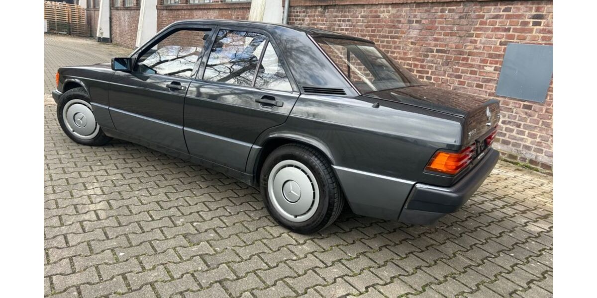 Mercedes-Benz 190 141.647 km 14.999 &euro; Köln 51069