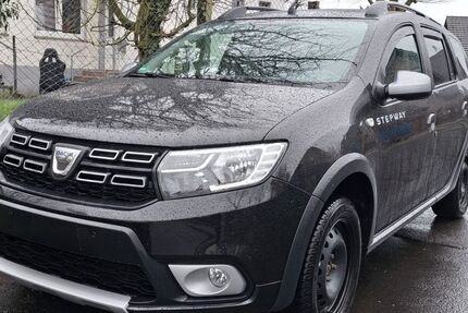 Dacia Logan 72.300 km 9.800 &euro; Brühl 50321