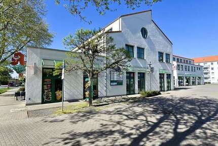Einzelhandel in Wolfen 880 € 110 m²