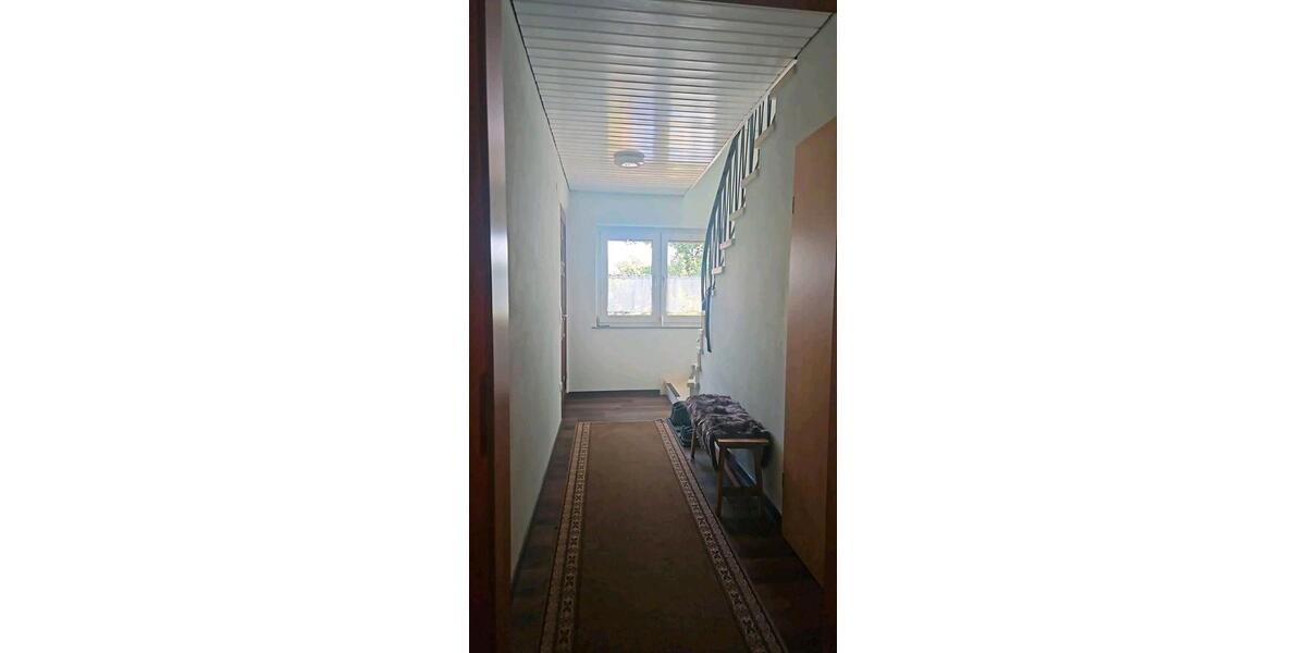 Mehrfamilienhaus, Wohnhaus Schwalmstadt - 8 Zimmer, 200 m&sup2;, 350.000&euro; | Angebot:27098026