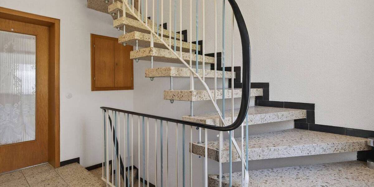 Mehrfamilienhaus, Wohnhaus Malsch Waldprechtsweier - 9 Zimmer, 165 m&sup2;, 469.000&euro; | Angebot:26026547