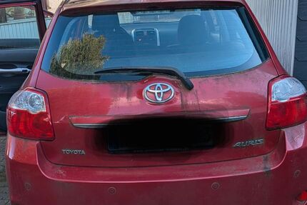 Toyota Auris 84.976 km 5.799 &euro; Bremervörde 27432