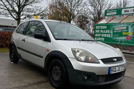 Ford Fiesta 189.000 km 975 &euro; Wentorf 21465