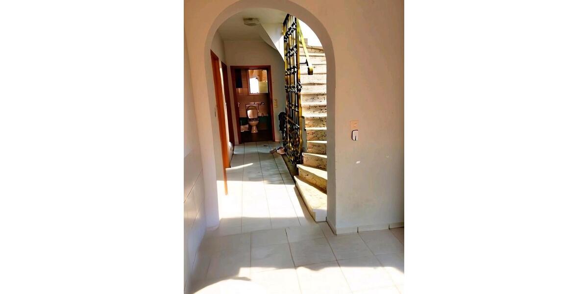 Einfamilienhaus Bad Königshofen im Grabfeld - 5 Zimmer, 176 m&sup2;, 99.000&euro; | Angebot:24655328