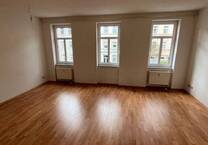 1 Raum Wohnung mit Laminat Dusche in der Schwerinerstraße Erfurter-Mühlenviertel