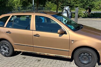 Skoda Fabia 218.000 km 1.490 &euro; Helmstedt 38350