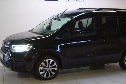 Renault Kangoo 18.064 km 28.590 &euro; Saarbrücken 66115