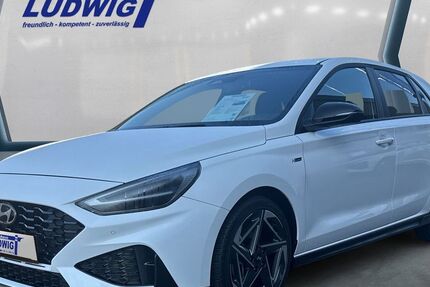 Hyundai i30 24.677 km 22.990 &euro; Idstein 65510