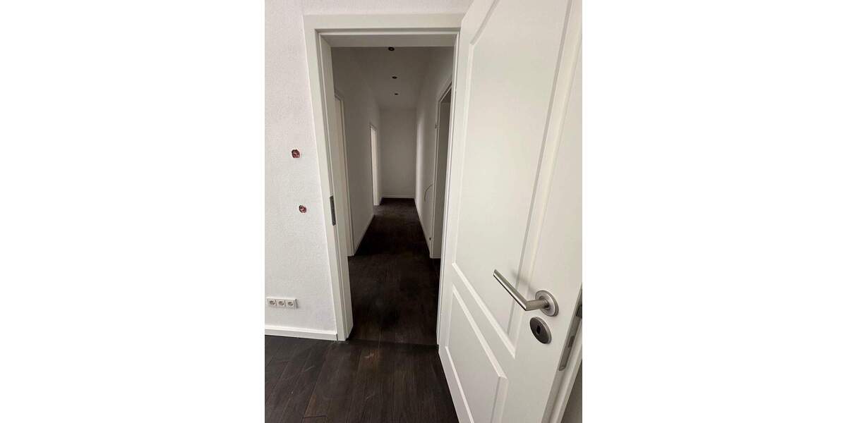 Frei ab 01.03.2026 Gute Lage 4-Zimmer-Wohnung zimmer