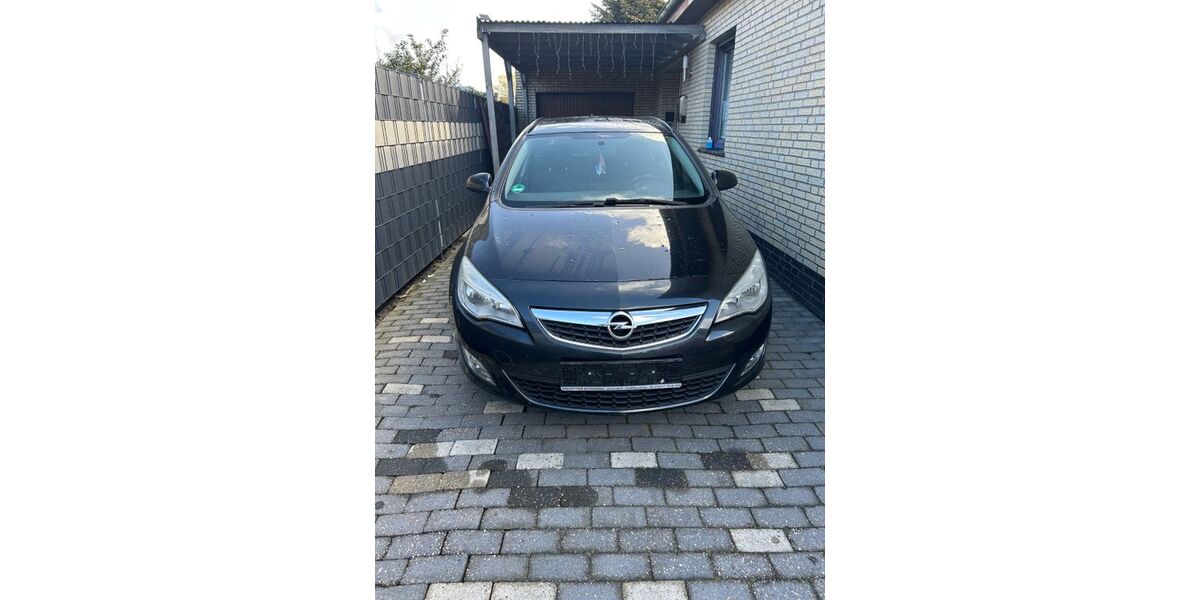 Opel Astra 245.000 km 2.850 &euro; Moormerland 26802